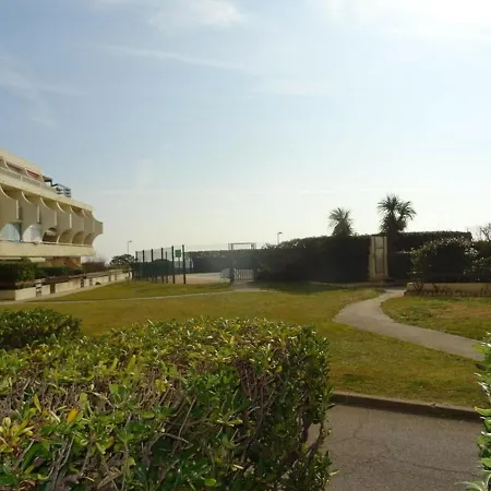 T2 A Avec Piscine, Et Parking, 6 Personnes - Fr-1-559-18 Apartment