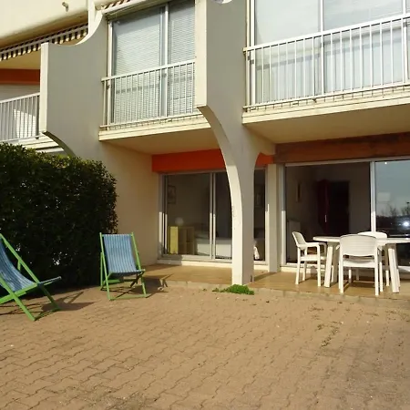 T2 A Avec Piscine, Et Parking, 6 Personnes - Fr-1-559-18